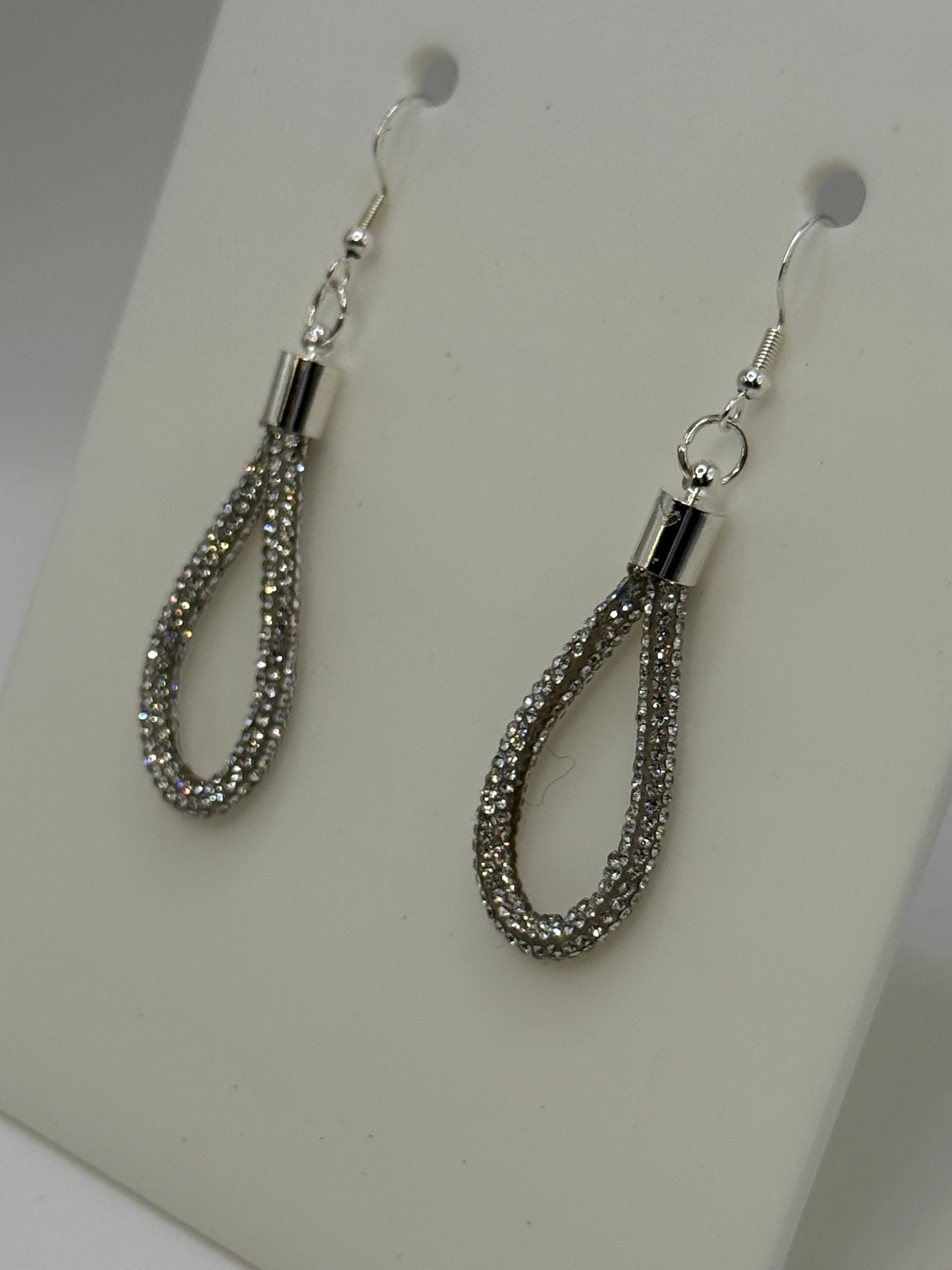 Rhinestone Shoe Lace Loop Earring